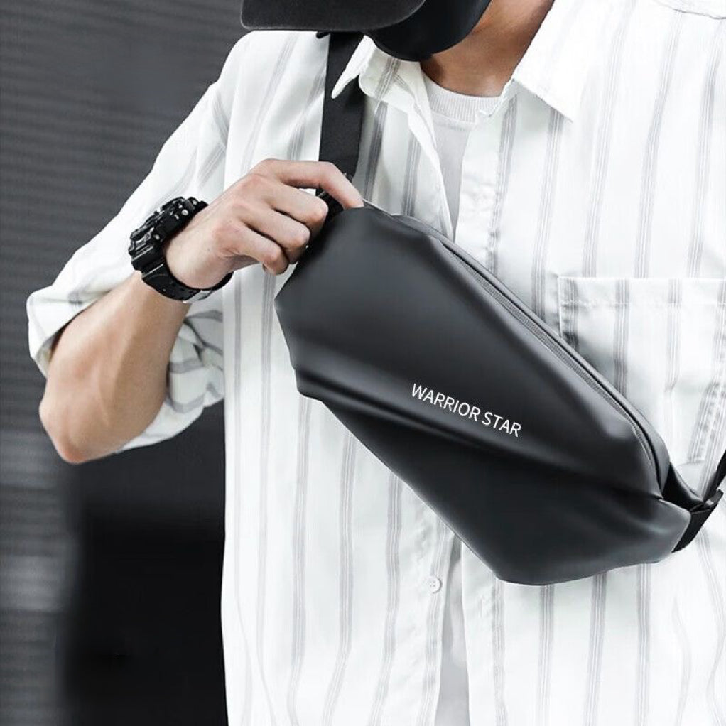 An urban and smart shoulder bag for adults